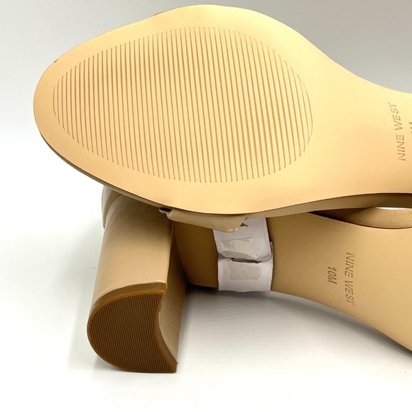 Nine West Size 10 Natural Nude Tan Beige Leather Block Heels Sandals Shoes - Picture 10 of 14